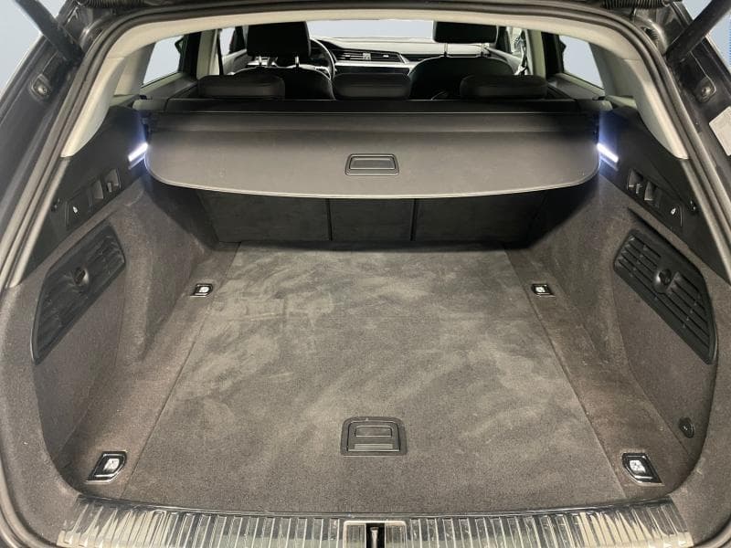 Audi e-tron Advanced 55 QUATTRO - 30