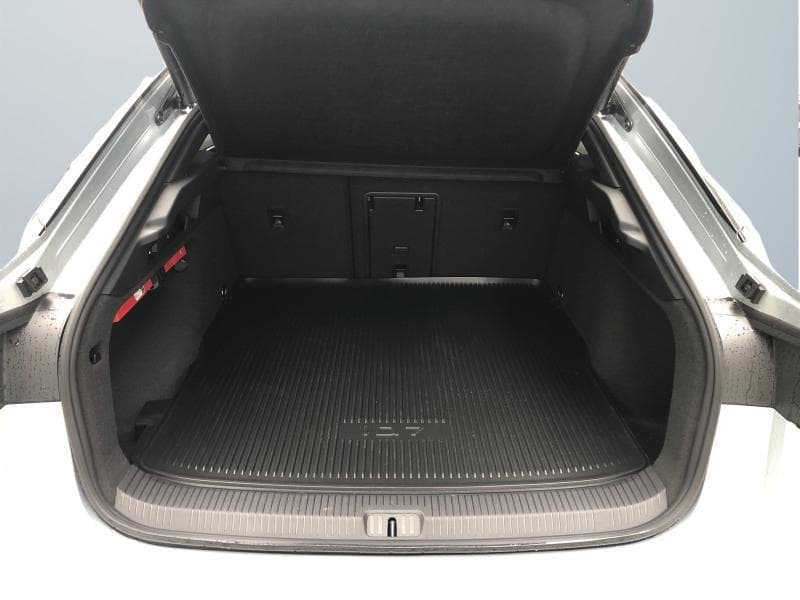 Volkswagen ID.7 PRO Business Premium - DCC/Attelage/360°/Kit Hiver - 17