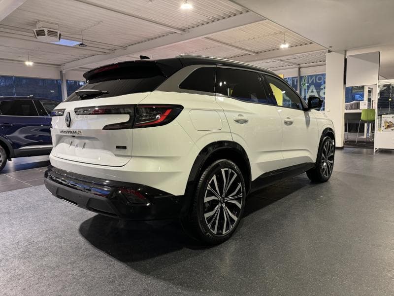 Renault Austral Renault Verviers de Stock Iconic - 3