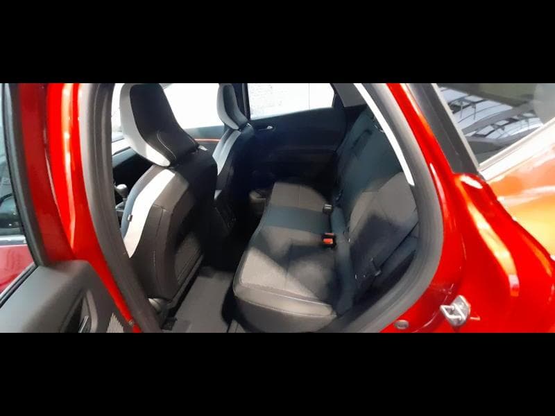 Renault Captur II Techno - 14