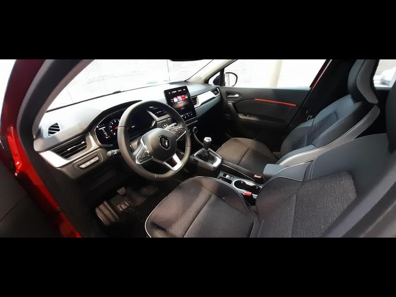 Renault Captur II Techno - 12