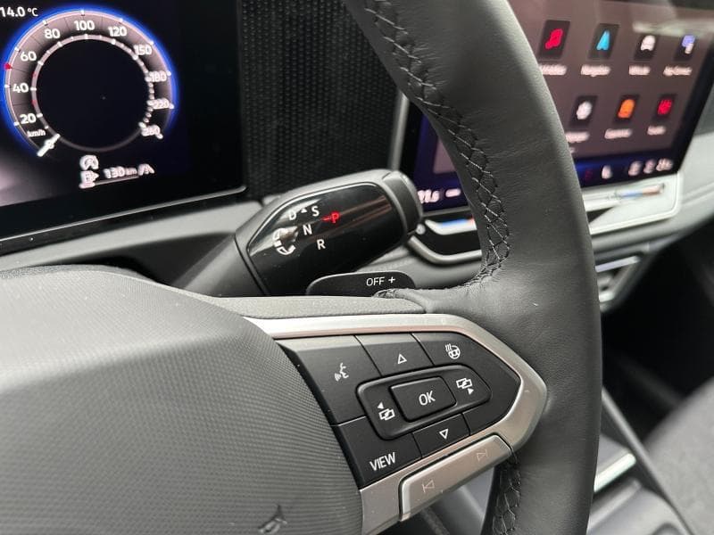 Volkswagen Tiguan NEW MODEL*CAMERA*NAVIGATION*SIEGES CHAUFFANTS+++ - 23