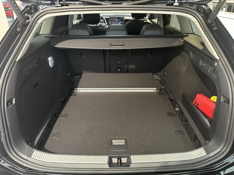 Volkswagen Passat Variant NAVI*APP CONNECT*SIEGES CHAUFF+++ - 28