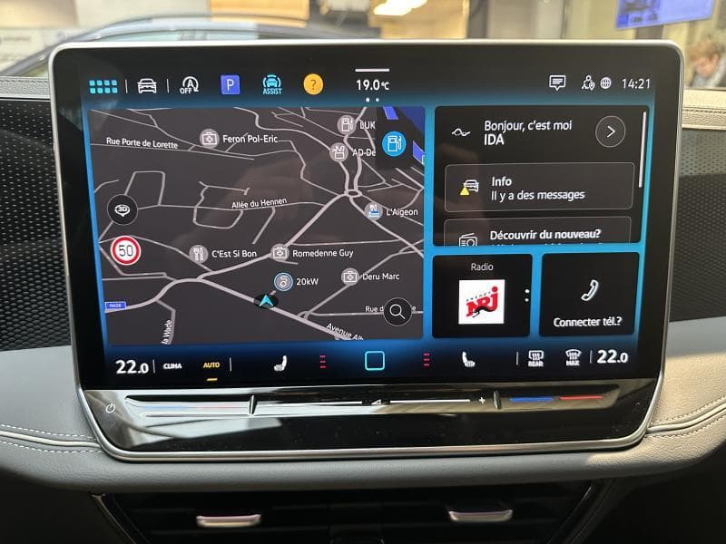 Volkswagen Passat Variant NAVI*APP CONNECT*SIEGES CHAUFF+++ - 13