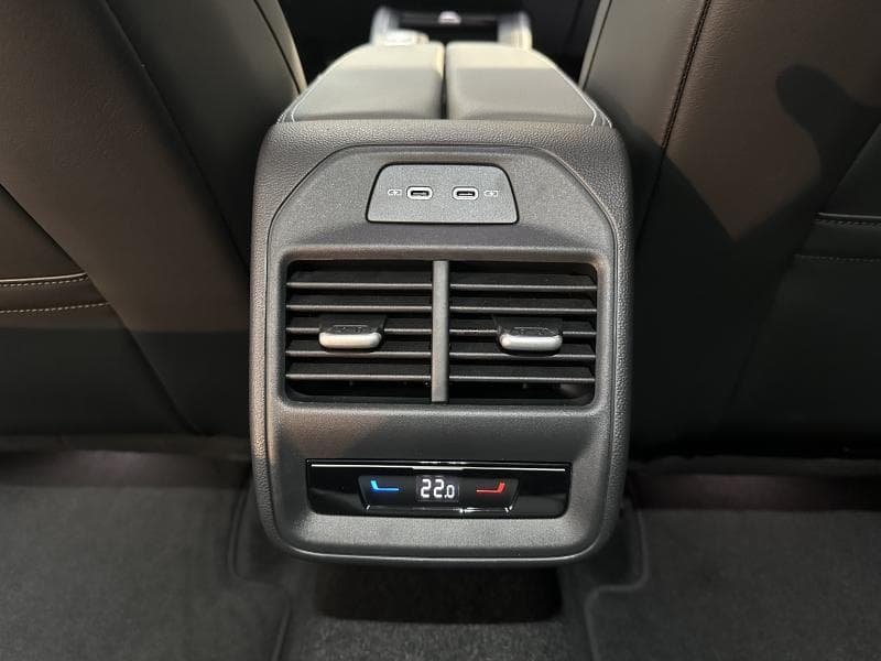 Volkswagen Passat Variant NAVI*APP CONNECT*SIEGES CHAUFF+++ - 27