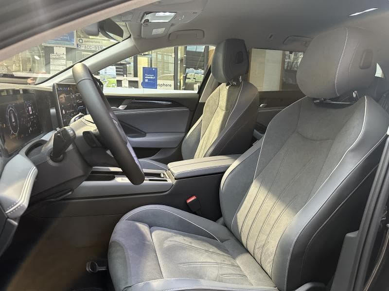 Volkswagen Passat Variant NAVI*APP CONNECT*SIEGES CHAUFF+++ - 9