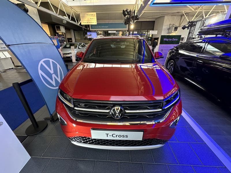 Volkswagen T-Cross R-LINE*BOITE AUTO*NAVI*APP-CONNECT*CAMERA RECUL+++ - 2