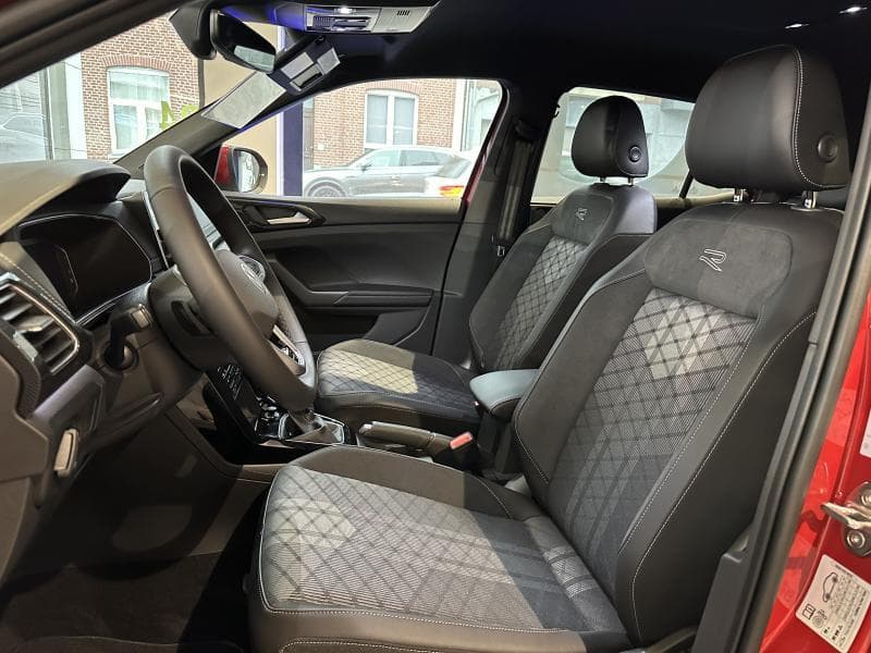 Volkswagen T-Cross R-LINE*BOITE AUTO*NAVI*APP-CONNECT*CAMERA RECUL+++ - 9
