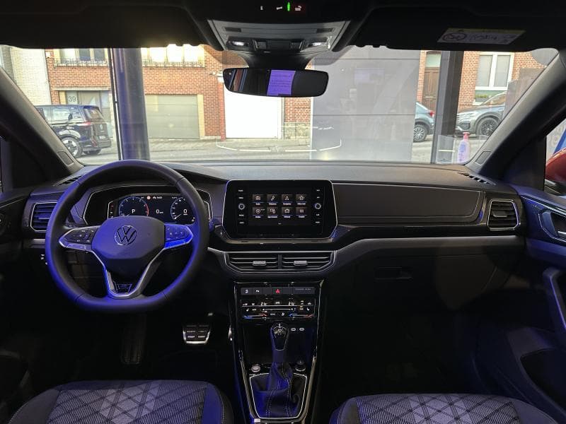 Volkswagen T-Cross R-LINE*BOITE AUTO*NAVI*APP-CONNECT*CAMERA RECUL+++ - 10
