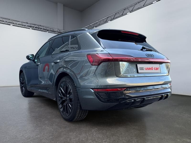 Audi Q8 e-tron S-line - 7