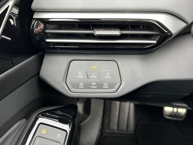 Volkswagen ID.5 Pro Business Premium | 204 cv | ToitPano | AppConnect | Camera360-+++ - 26