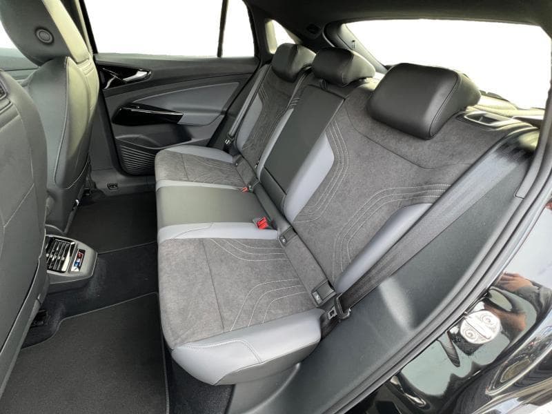 Volkswagen ID.5 Pro Business Premium | 204 cv | ToitPano | AppConnect | Camera360-+++ - 22