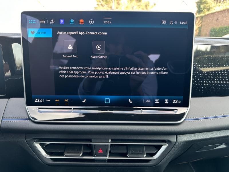 Volkswagen Tiguan R-LINE*BOITE AUTO*CAMERA 360*ATTACHE REMORQUE+++ - 16