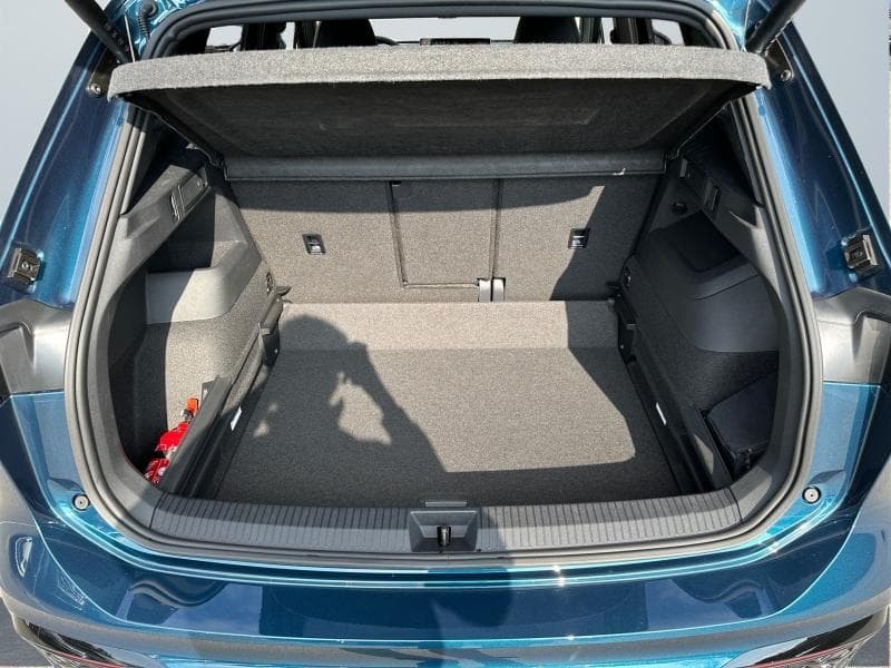 Volkswagen Tiguan R-LINE*BOITE AUTO*CAMERA 360*ATTACHE REMORQUE+++ - 30