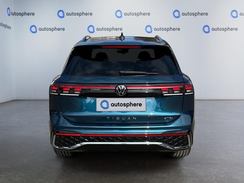 Volkswagen Tiguan R-LINE*BOITE AUTO*CAMERA 360*ATTACHE REMORQUE+++ - 6