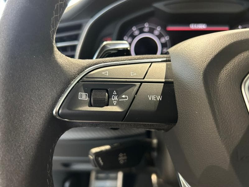 Audi RS Q8 RS - 12