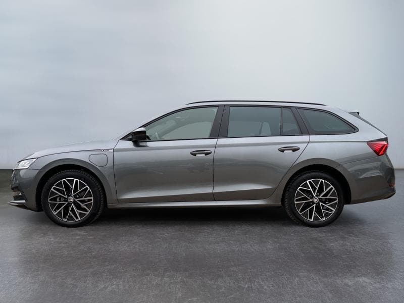 Skoda Octavia Sportline*Hybride*P-HEV*204ch* - 5
