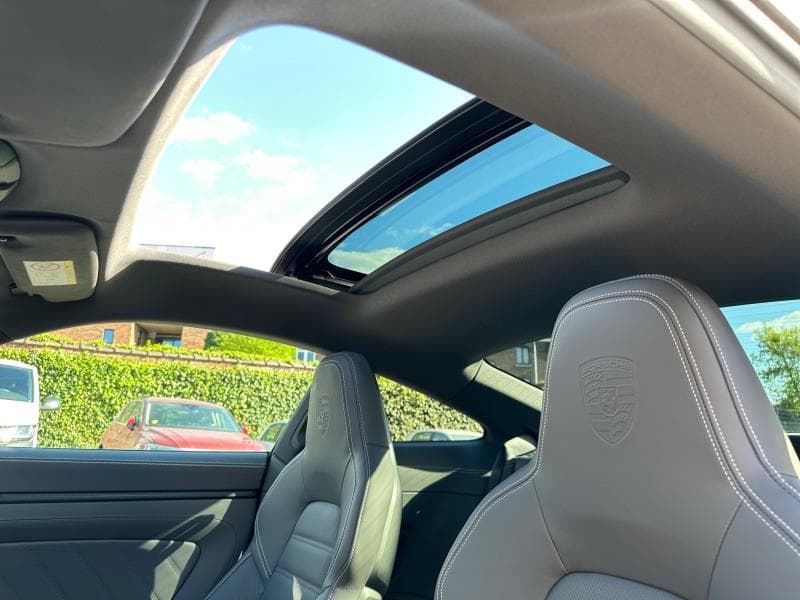 Porsche 992 Carrera 4 GTS!!3800Kms*CUIR EXCLU*TOIT PANO*BOSE++ - 25