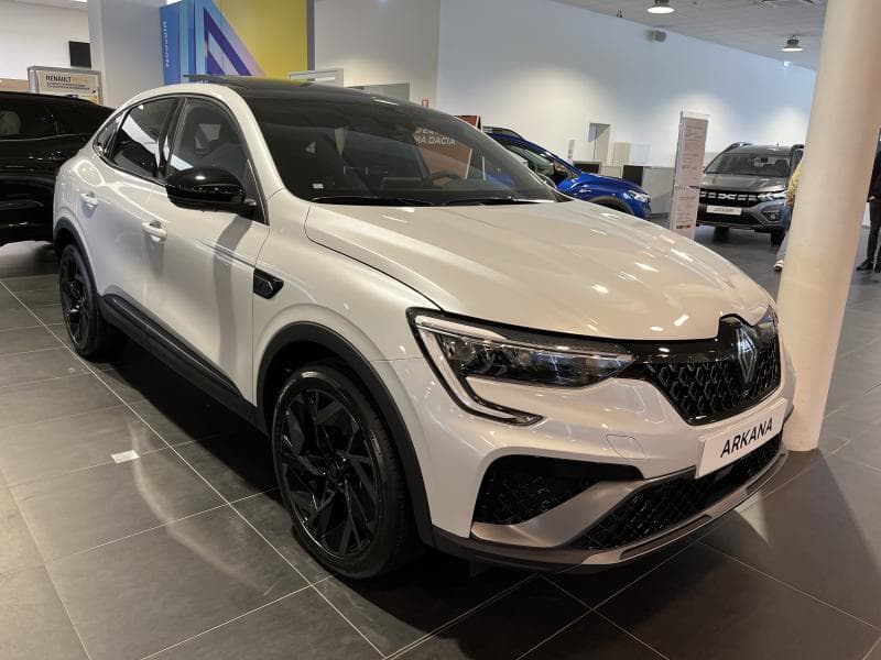 Renault Arkana E-TECH - 3