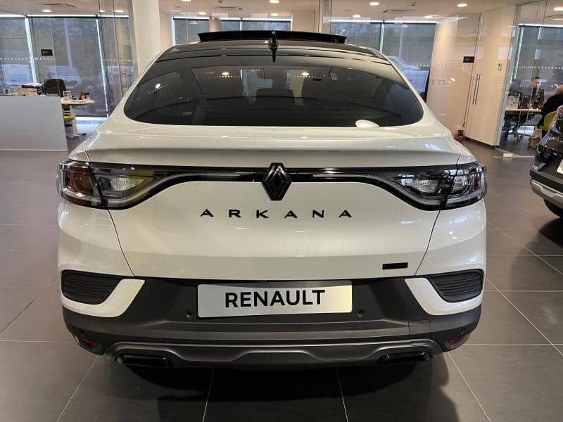 Renault Arkana E-TECH - 7