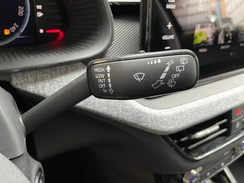 Skoda Kamiq Corporate | 1.0TSi 115cv DSG | GPS | Camera | Cruise - 18