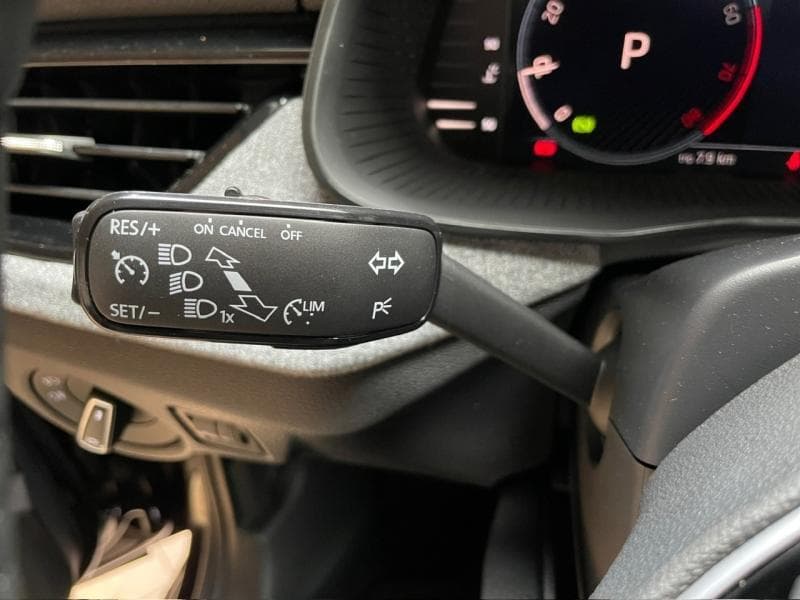 Skoda Kamiq Corporate | 1.0TSi 115cv DSG | GPS | Camera | Cruise - 17