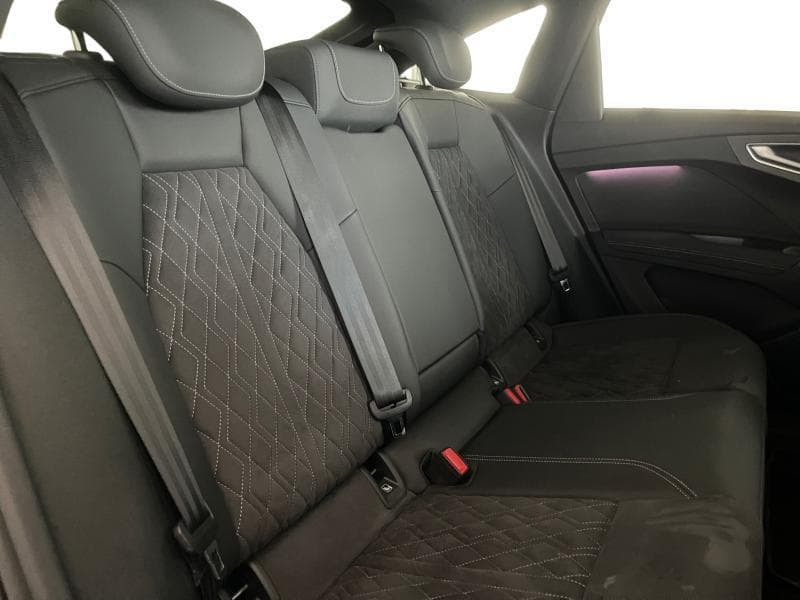 Audi Q4 Sportback 40 S-Line Ext Int,Matrix,Sonos,Toit ouvr - 15