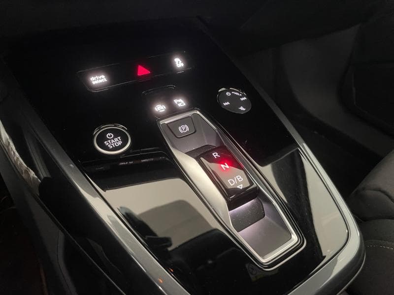 Audi Q4 Sportback 40 S-Line Ext Int,Matrix,Sonos,Toit ouvr - 14