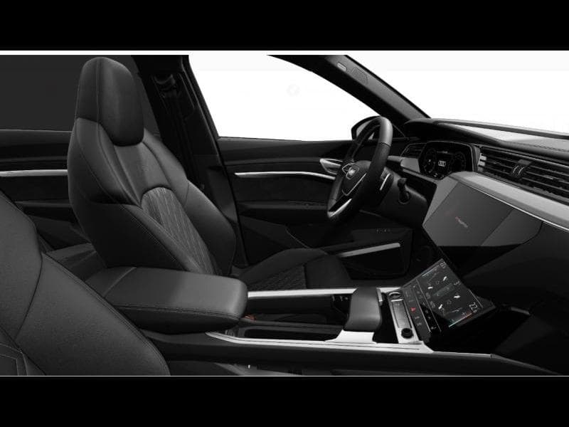 Audi Q8 e-tron S-Line 55 Quattro - 14