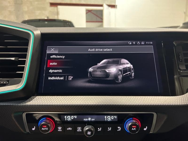 Audi A1 Advanced | 1.0 TSI 110cv | GPS | Caméra | Carplay | Capteurs Av/Ar - 22