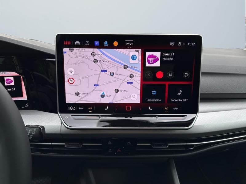 Volkswagen Golf ATTELAGE*NAVIGATION*CAMERA DE RECUL++++ - 12