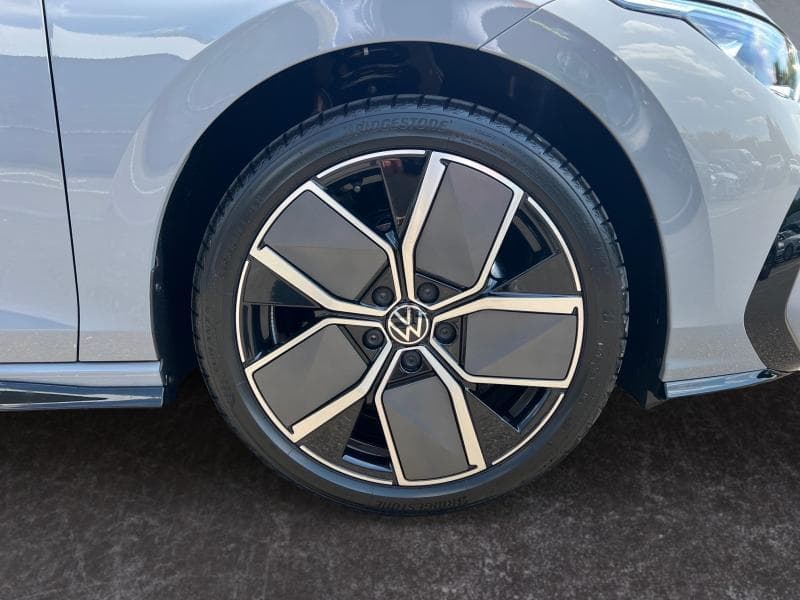 Volkswagen Golf R-LINE*BOITE AUTO*TOIT PANORAMIQUE++++ - 15