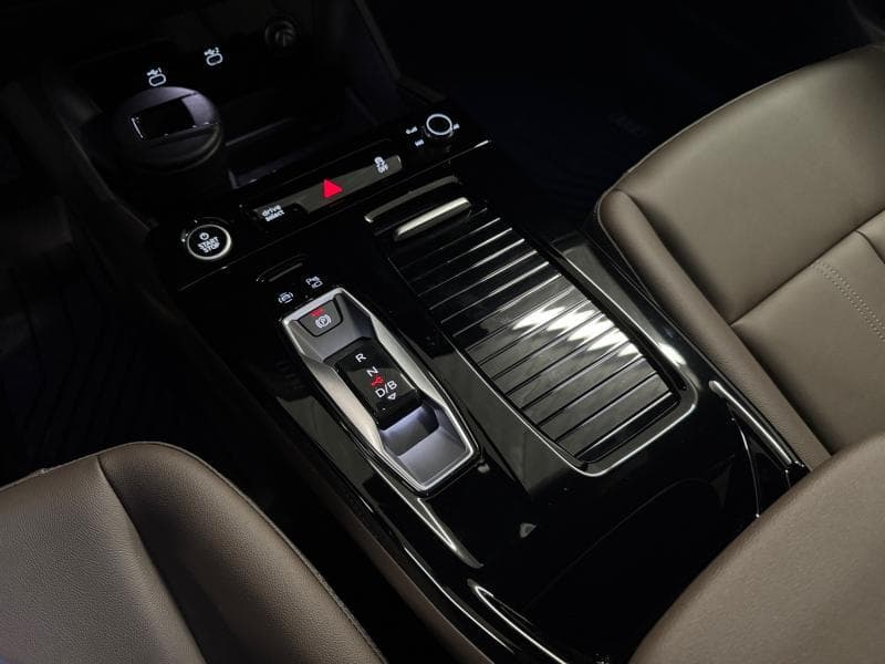 Audi Q6 e-tron Advanced 306cv- Démo non immat\' - TVAC - 25