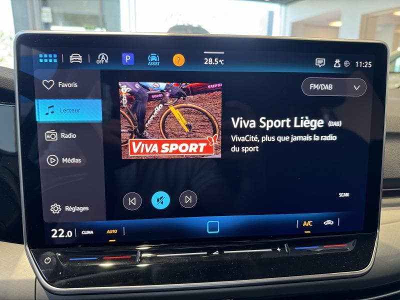 Volkswagen Golf Variant Life Business - 28