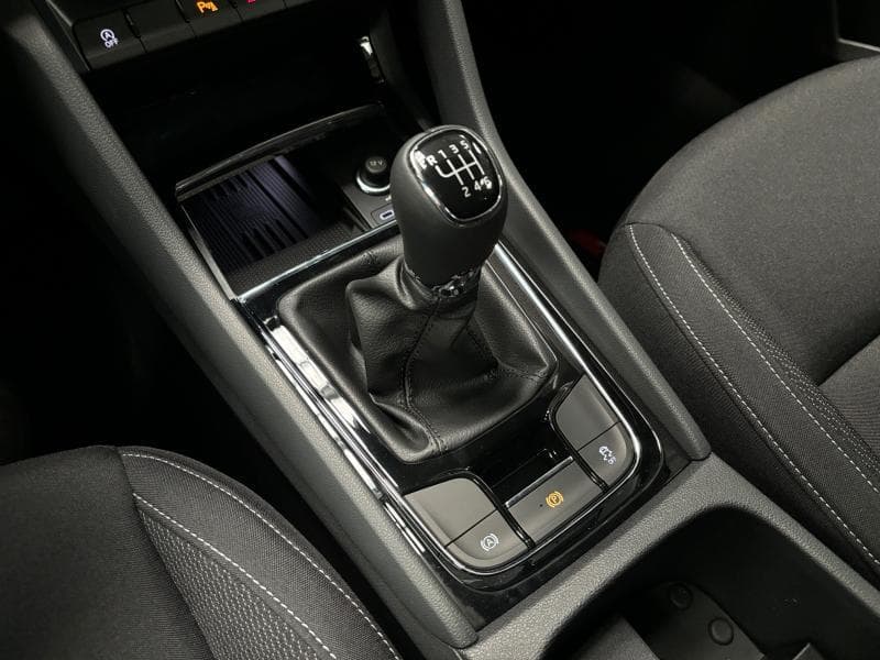 Skoda Karoq Selection - 24