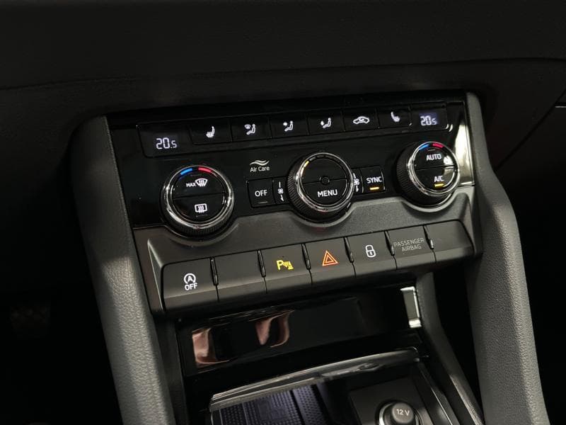 Skoda Karoq Selection - 23