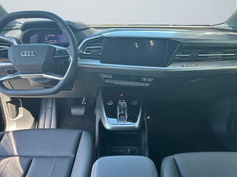Audi Q4 e-tron Corporate - 5
