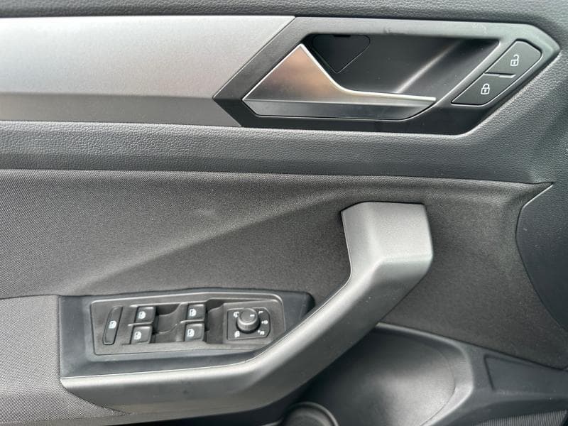 Volkswagen T-Roc APP-CONNECT*CAMERA DE RECUL*KEYLESS+++ - 19