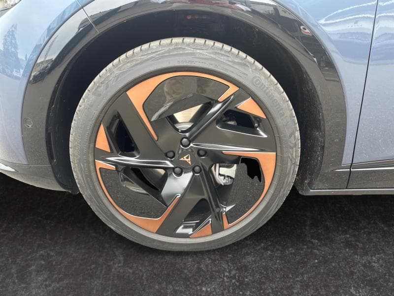 Cupra Tavascan VZ | 77kwH 340cv | 4Drive |Toit pano | Caméra 360° | LED Matrix - 12