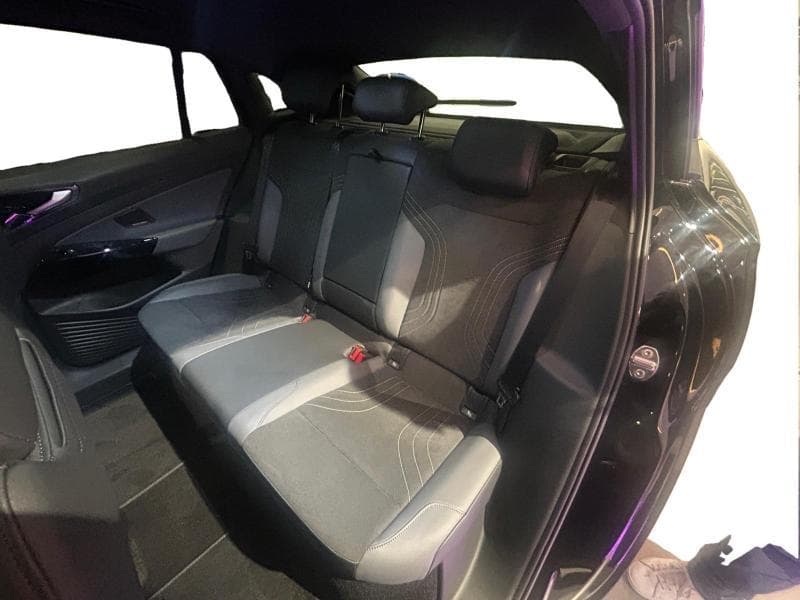 Volkswagen ID.5 77KW-Pro Business Premium-CarPlay-Navi-Camera-Led - 10