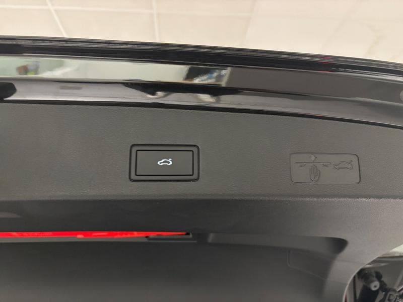 Volkswagen Golf Variant 1.5 eTsi-Life Business Premium- CarPlay-BT-Camera - 19