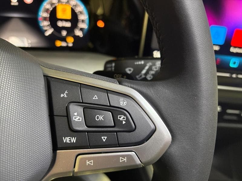 Volkswagen Golf Variant 1.5 eTsi-Life Business Premium- CarPlay-BT-Camera - 15