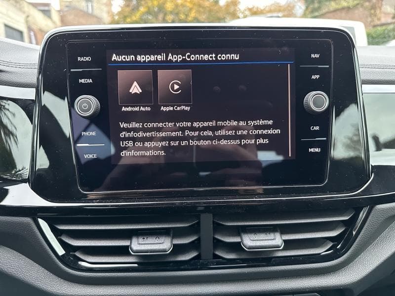 Volkswagen T-Roc BLACK STYLE*APP-CONNECT*SIEGES CHAUFFANTS++++ - 15