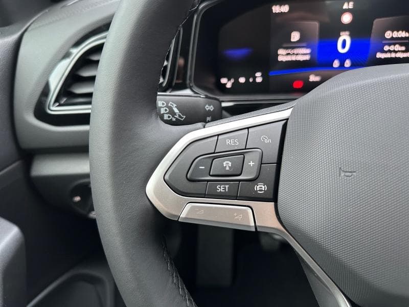 Volkswagen T-Roc BLACK STYLE*APP-CONNECT*SIEGES CHAUFFANTS++++ - 20