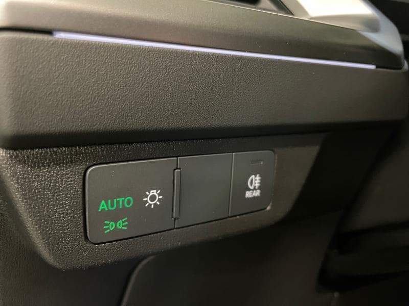 Audi Q4 e-tron 45 Attraction *Cuir, Carplay, Caméra - 24