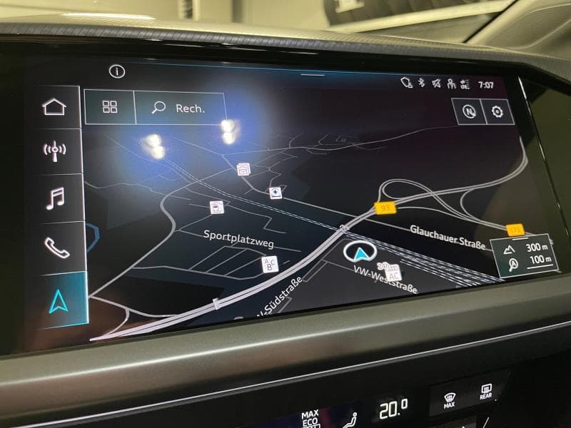 Audi Q4 e-tron 45 Attraction *Cuir, Carplay, Caméra - 18