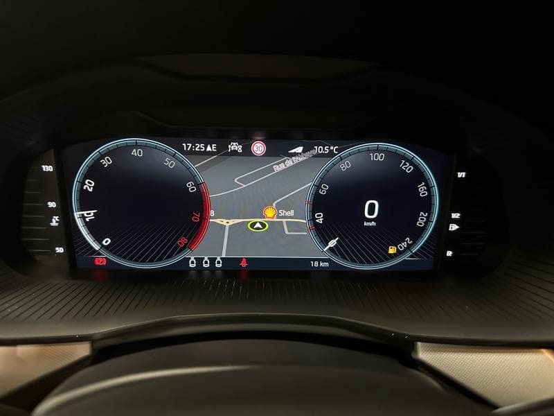Skoda Scala Sélection | 1.0 TSI 110cv | Cuir/Alcantara | GPS | Camera - 17