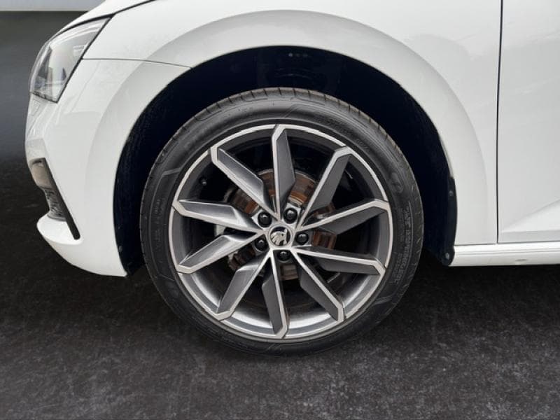 Skoda Scala Clever +, Toit pano, Caméra de recul - 8
