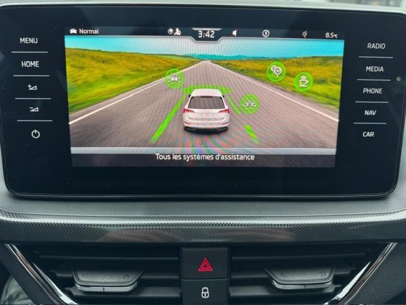 Skoda Scala Clever +, Toit pano, Caméra de recul - 22
