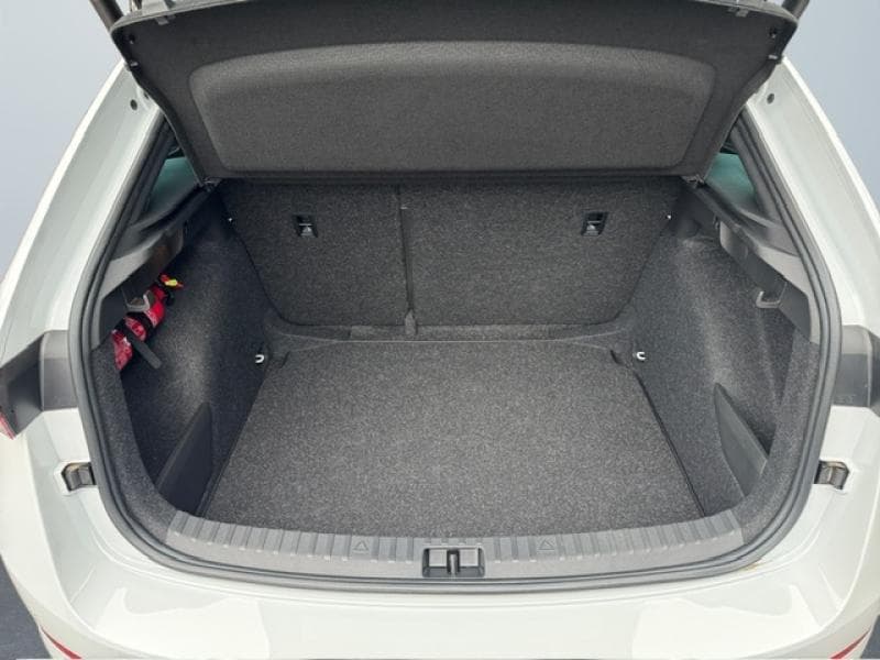 Skoda Scala Clever +, Toit pano, Caméra de recul - 28